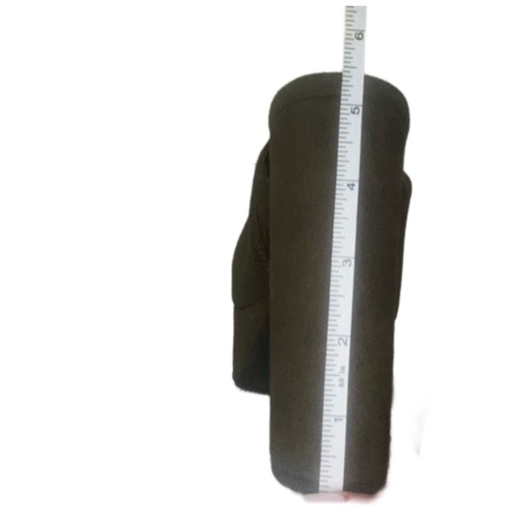 💙❤️ Olive green Fashion Nova platforms. - Picture 4 of 5